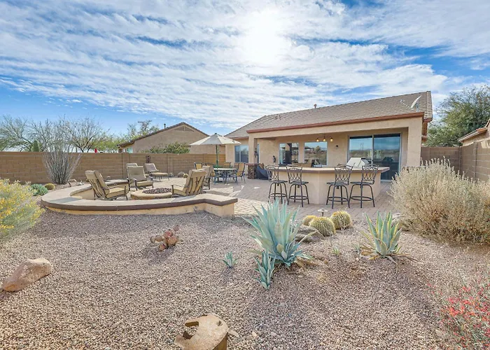 Near Hiking & Golf: W/ Fire Pit! Gold Canyon